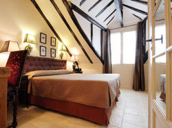 Hotel Saint-Louis Marais - Escapade  eze