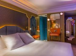 Idol Hotel by Elegancia - Escapade  eze